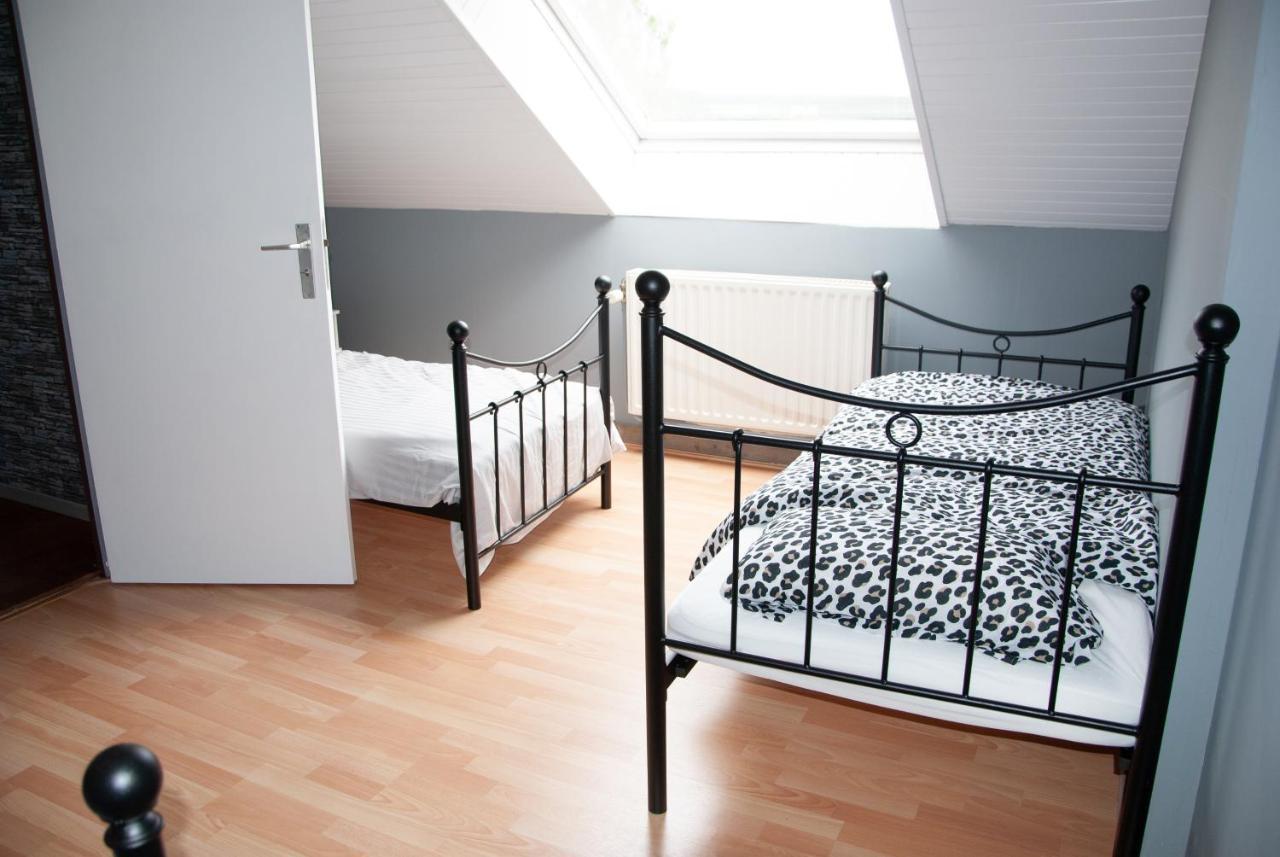 Gite De La Magire Villa Longchamps Exteriör bild