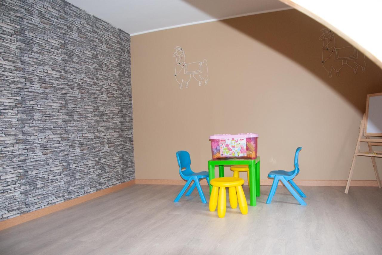 Gite De La Magire Villa Longchamps Exteriör bild